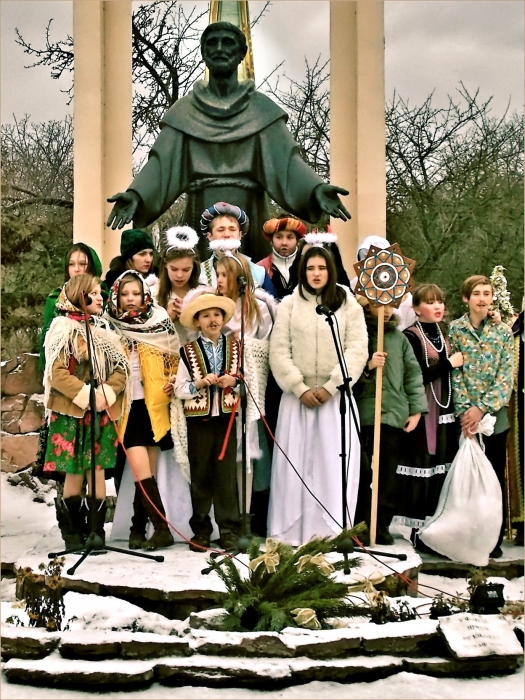 Ще одне новорічне привітання колядників...