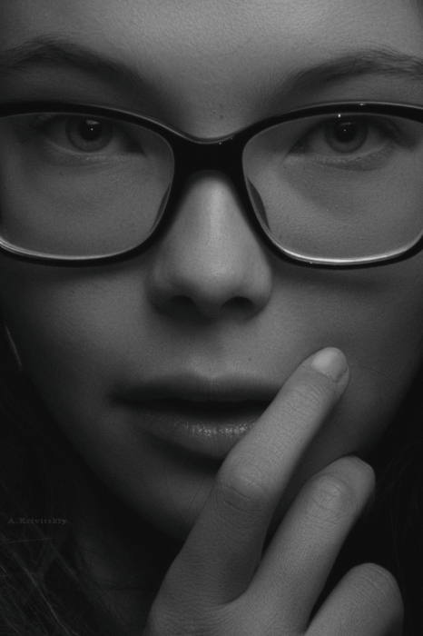 Portrait. In the photo pose lesson. A. Krivitsky's studio. portrait. in the photo pose less