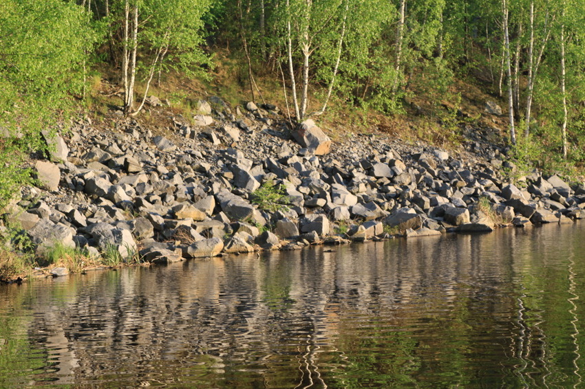 Река