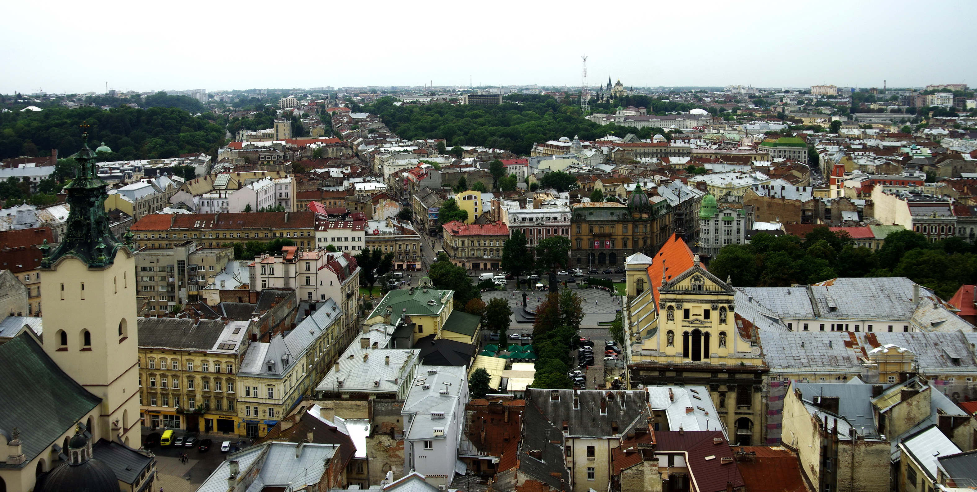Місто Лева...