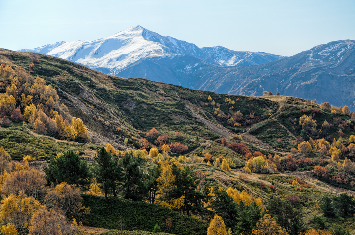 Осенние горы Сванетии горы, грузия, осень