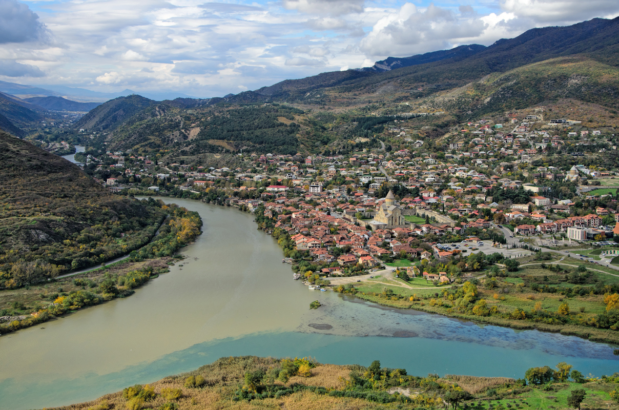 Арагви и Кура горы, грузия, посёлок, реки