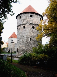 Upper town towers: built in 1483 and 1373