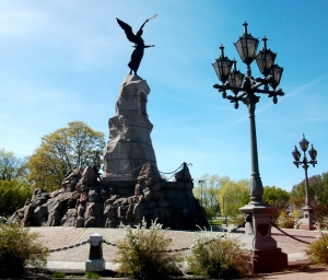 Monument to the sailors of the "Rusalka"