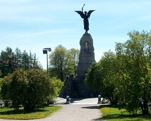 Monument to the sailors of the "Rusalka"
