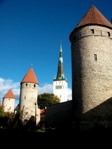 The towers of the fortress wall and the church of Santa Olaf