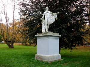 An ancient statue in Kadriorg park