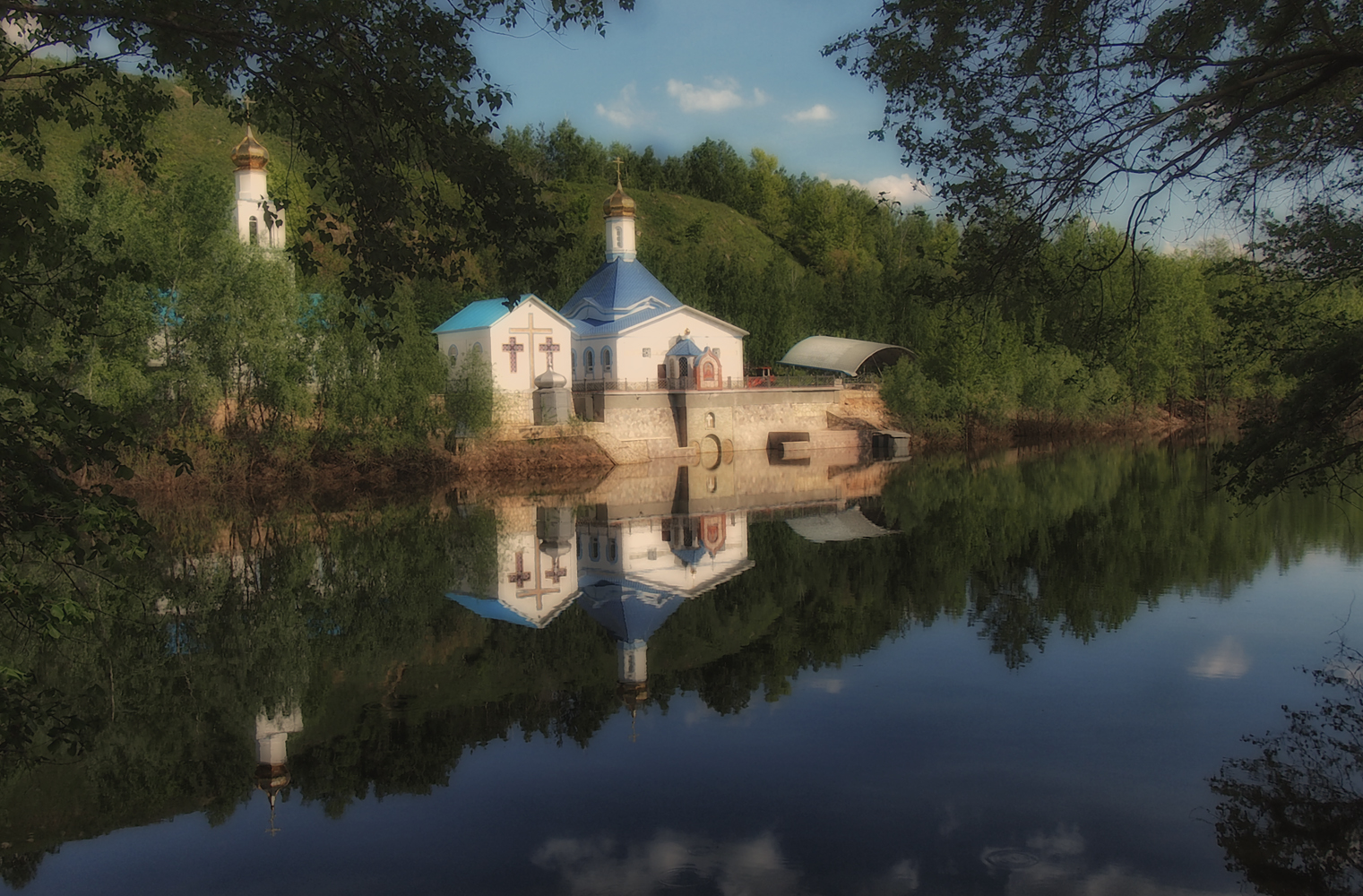 Храм в честь иконы "Неупиваемая чаша"