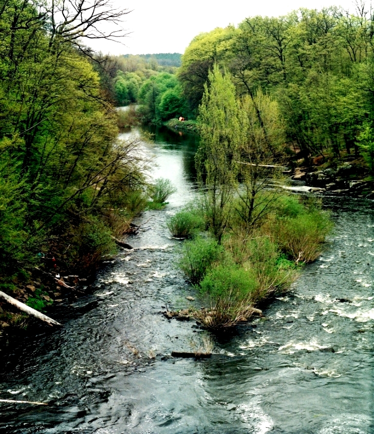 ...БУРХЛИВІ ВЕСНЯНІ ВОДИ