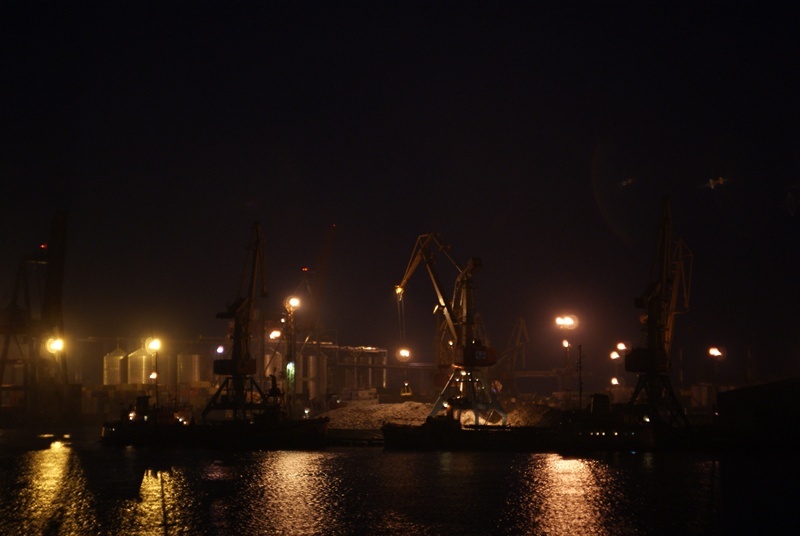 Работа кипит. Одесский морской порт