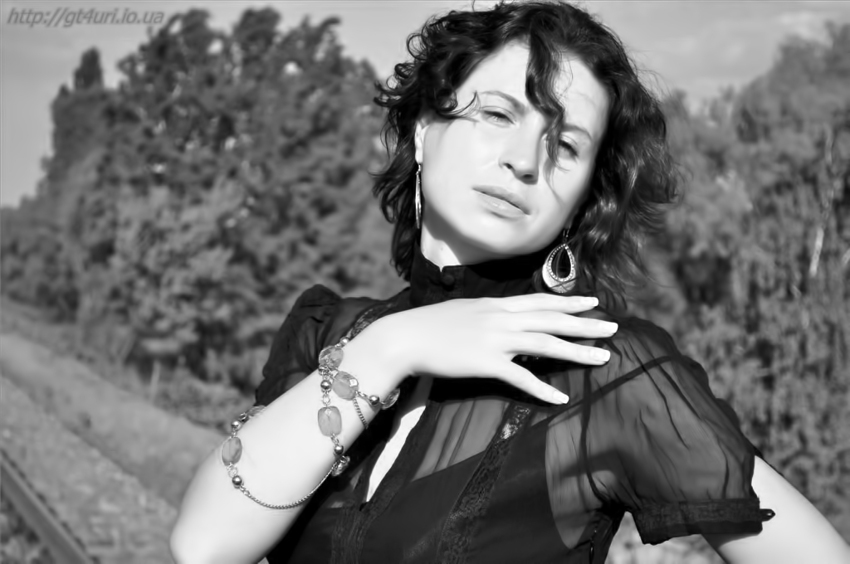 ...Yanna Karenina... yana