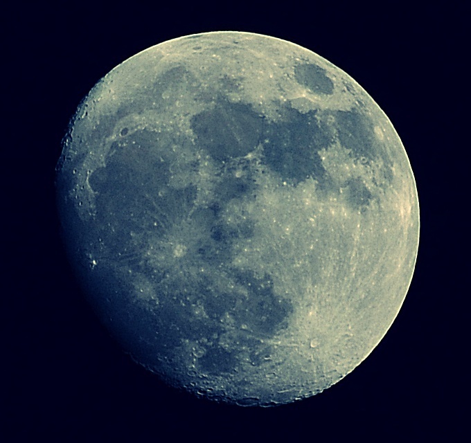 MOON