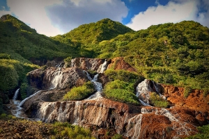 Golden Waterfall,    ,    -   