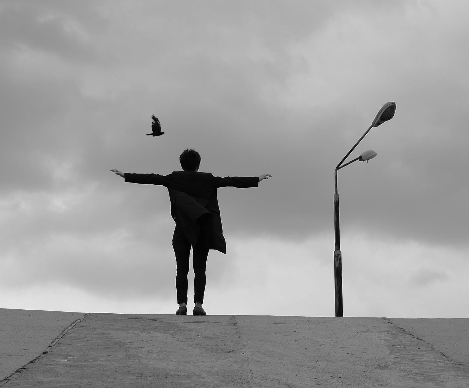 Dreams of sky and wings. стрит фотография, шаварёв