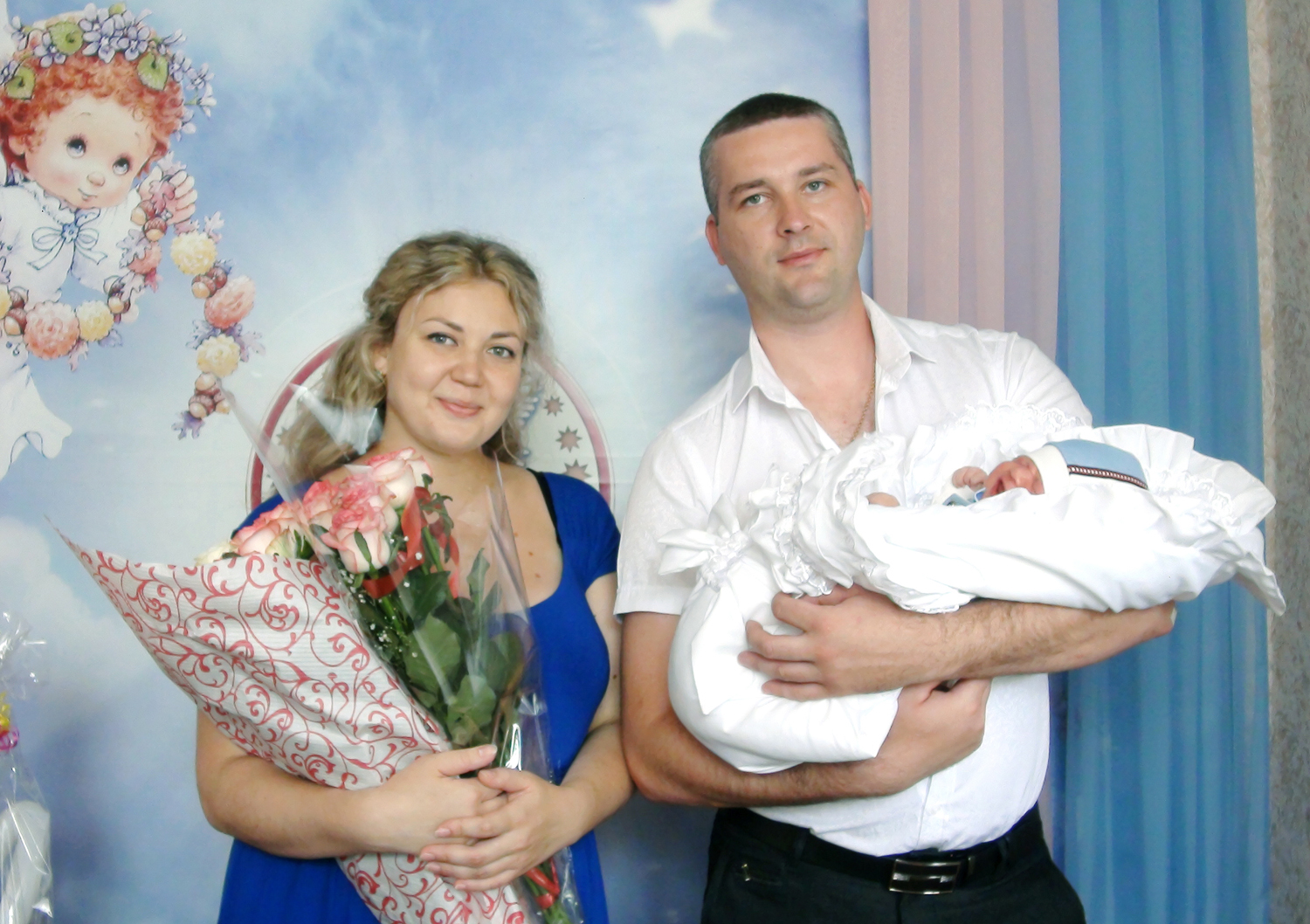 ...Выписка из роддома дети, роддом, мама и папа