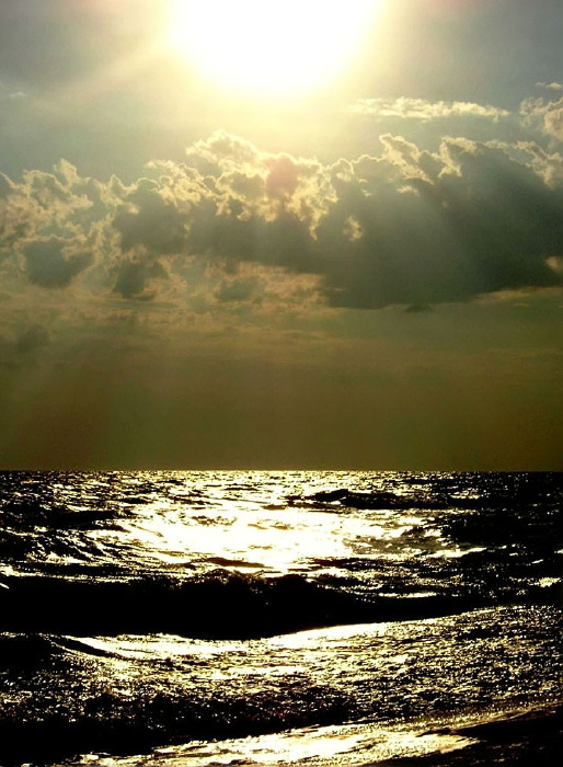 море
