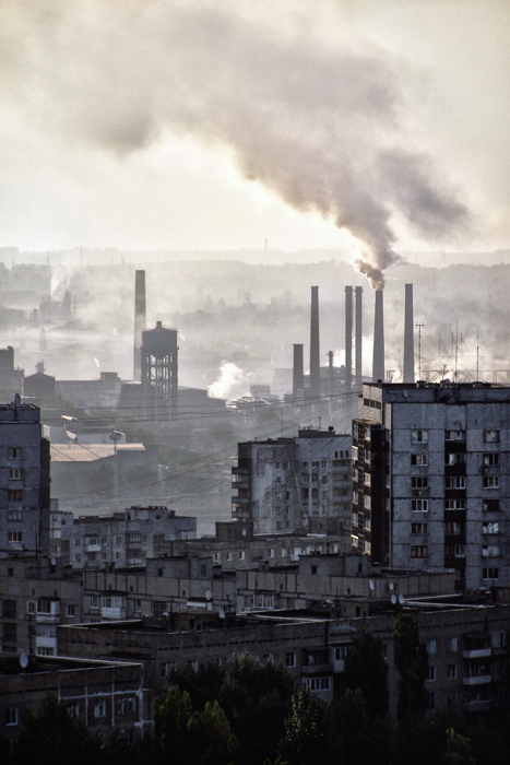 "красота" большого города ... дым, завод, трубы, город